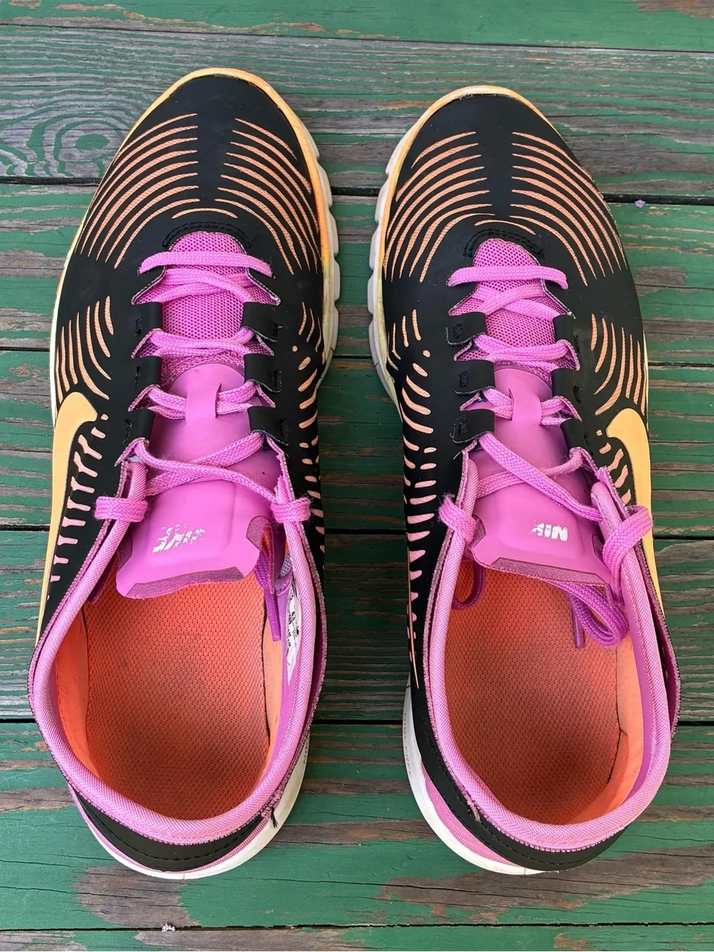 Nike lightweight athletic